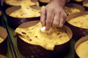 lavorazione panettone