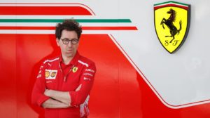 Mattia Binotto, già designato tempo fa da Marchionne come colui che avrebbe dovuto sostituire, prima o poi, Arrivabene. Nato a Losanna nel 1969, è entrato nella scuderia del cavallino come ingegnere motorista nella squadra prove. Dal 2004 diventa ingegnere motorista della squadra corse, poi dal 2007 viene nominato Capo ingegnere. Dal Luglio 2016 è inoltre Chief Technical Officer della scuderia, incarico che fino a nuovo ordine continuerà a mantenere come specificato nel comunicato ufficiale.