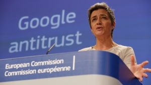 Come riportato sul sito ufficiale della Commissione Europea, il commissario Margerethe Vestager ha dichiarato: “Oggi la commissione ha multato Google per 1,49 miliardi di euro per aver compiuto atti illegali in relazione alla propria posizione dominante nel mercato, per quanto riguarda l’intermediazione di annunci nelle ricerche online. Google ha consolidato la propria posizione dominante negli annunci online ed ha imposto restrizioni contrattuali anti-competitive su siti di terze parti. Tutto ciò risulta illegale in base alle regole antitrust europee. Il comportamento scorretto è durato per oltre dieci anni. da una parte, L’infrazione ha negato ad altre società la possibilità di competere nel settore; dall’altra ha limitato ai consumatori tutti i benefici dovuti alla concorrenza”. In altre parole, il servizio Google AdSense, cioè la piattaforma che mette in comunicazione inserzionisti e proprietari di siti, avrebbe abusato della propria posizione dominante impedendo ai rivali di competere nel mercato della pubblicità online.