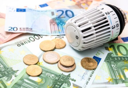 Risparmio in bolletta: consigli pratici per ridurre i costi di luce e gas