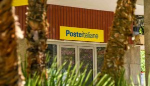 Ingresso delle poste (Depositphotos)