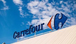 Insegna di un supermercato Carrefour (Depositphotos)